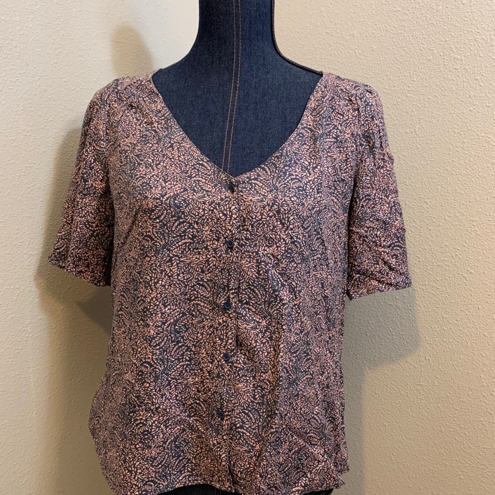 Hinge blouse